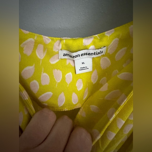 NEW! Amazon Essentials Womens Fluid Twill Flare Dress, Lime Green/Yellow Size XL - Picture 4 of 6